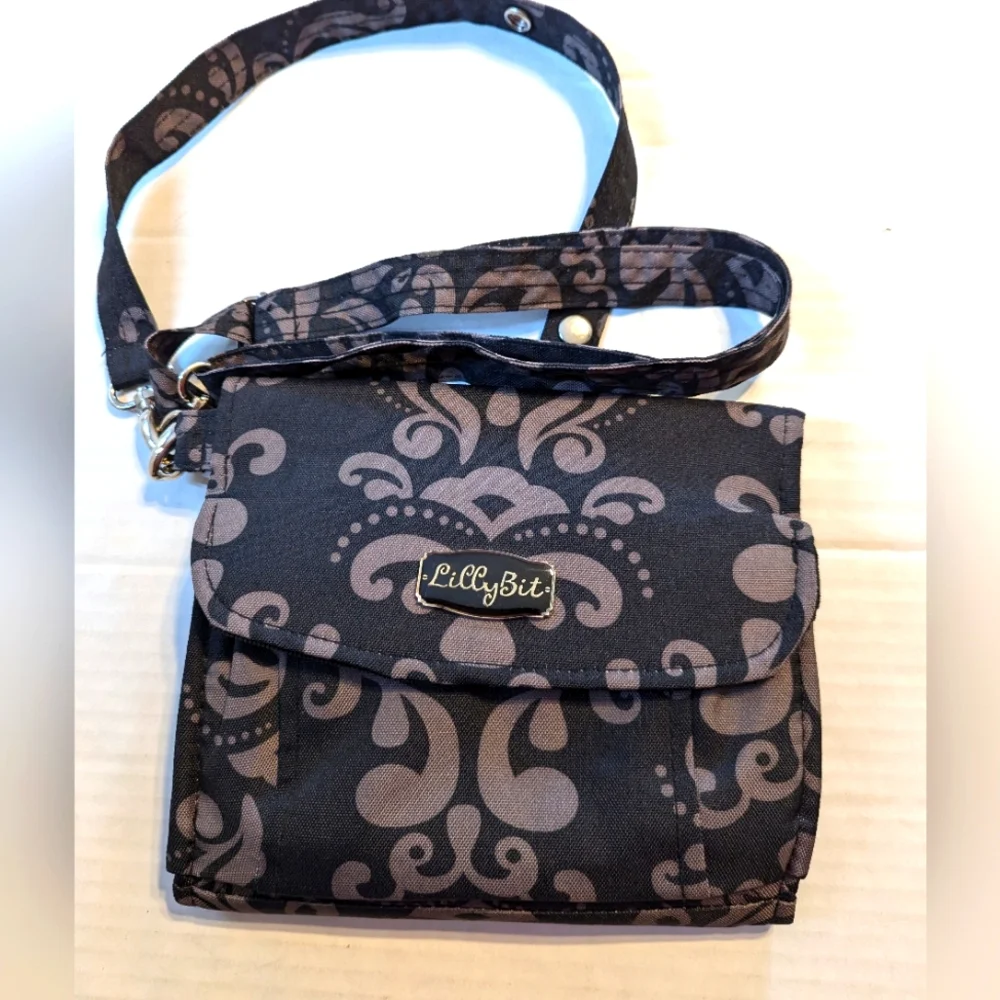 Lilly Bit By Demdaco Diaper Clutch BNWT